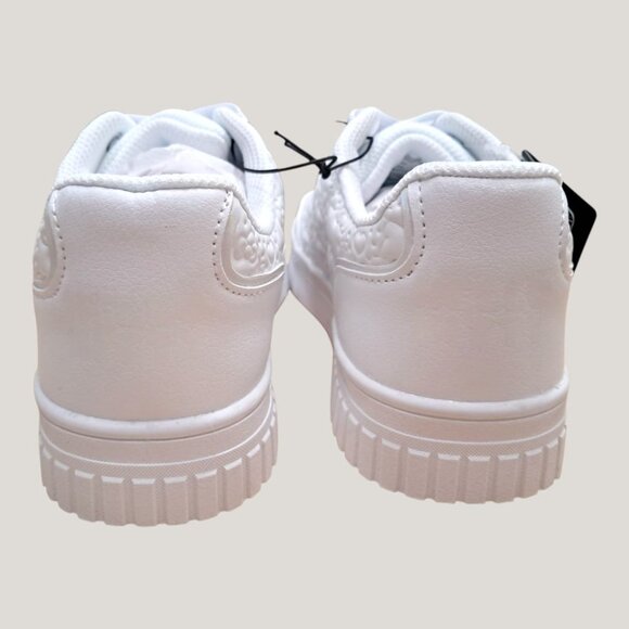 NWT Women's Hello Kitty Lace-Up Sneakers - White - Limited Edition - Multisize - Picture 4 of 13